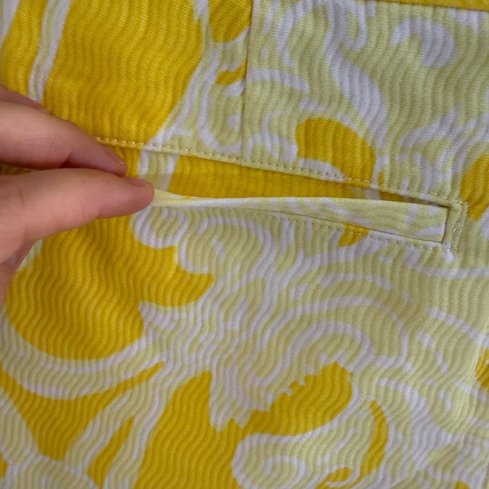 Lilly Pulitzer Size 6 Buttercup Shorts - Picture 8 of 14